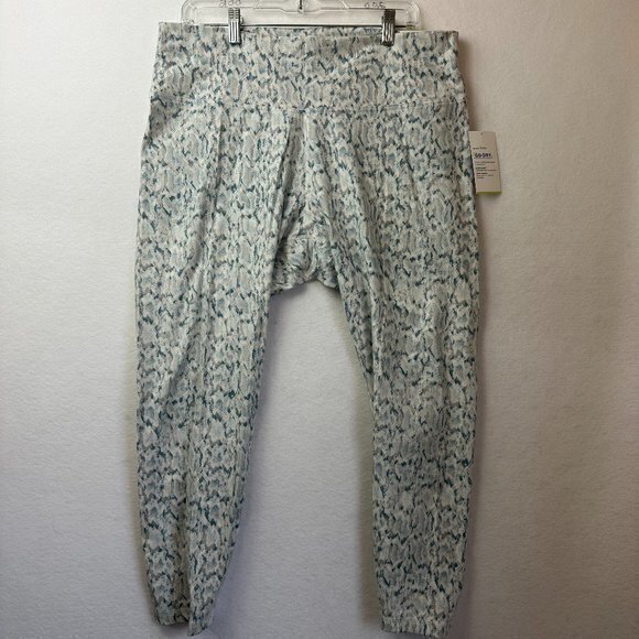 Old‎ Navy Active Balance Leggings size XXL 2XL High Rise 7/8 ankle Go Dry NWT - Picture 1 of 5